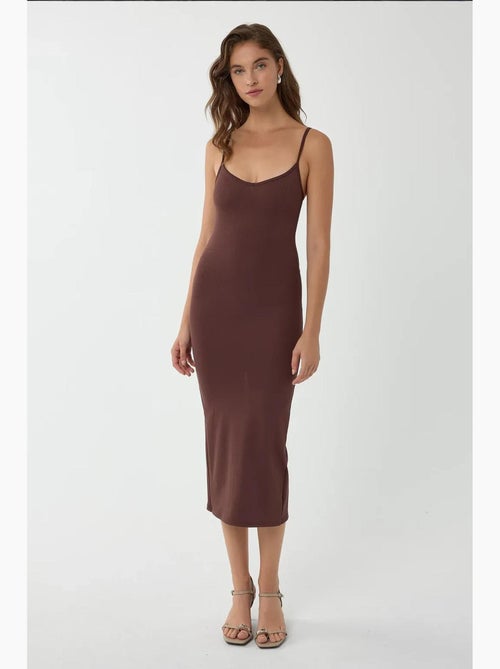 V-hals bodycon midi-jurk met dunne bandjes hiccup - Kiabi V-hals bodycon midi-jurk met dunne bandjes hiccup - Kiabi