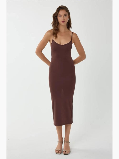 V-hals bodycon midi-jurk met dunne bandjes hiccup - Kiabi V-hals bodycon midi-jurk met dunne bandjes hiccup - Kiabi
