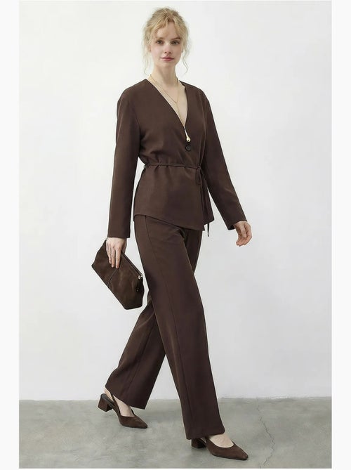 V-hals set met lange mouwen en elastische taille lucci - Kiabi V-hals set met lange mouwen en elastische taille lucci - Kiabi