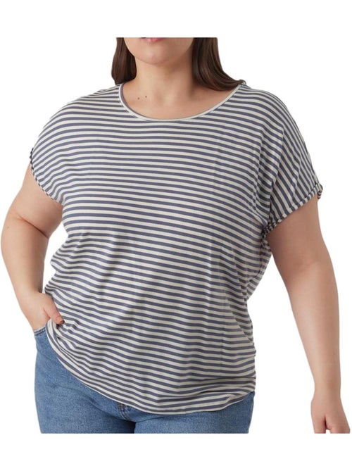 Vero Moda Aya Curve Gestreepte T-shirt voor Dames - Kiabi Vero Moda Aya Curve Gestreepte T-shirt voor Dames - Kiabi