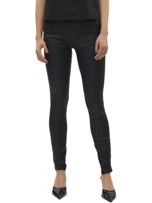 Vero Moda Flash Slim Fit Zwarte Damespantalon - Kiabi Vero Moda Flash Slim Fit Zwarte Damespantalon - Kiabi
