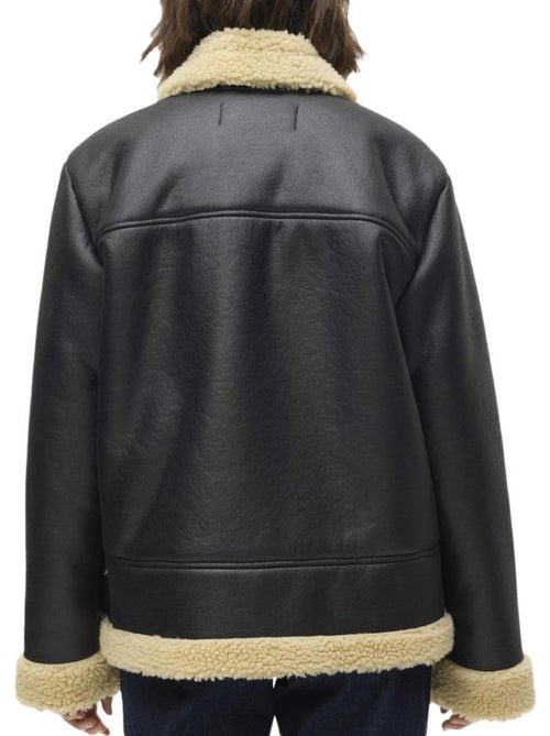 Vero Moda Kay Zwart Damesvest - Kiabi Vero Moda Kay Zwart Damesvest - Kiabi