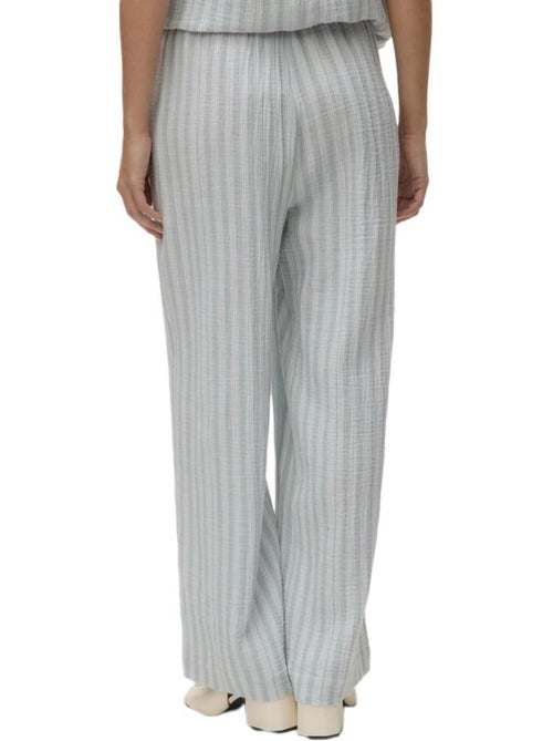Vero Moda Nanna Dames Flared Broek - Blauw - Kiabi Vero Moda Nanna Dames Flared Broek - Blauw - Kiabi