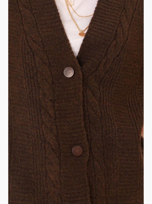 Vest met knopen en v-hals van jacquard bdart - Kiabi Vest met knopen en v-hals van jacquard bdart - Kiabi