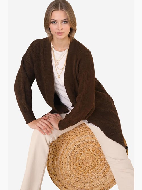 Vest met knopen en v-hals van jacquard bdart - Kiabi Vest met knopen en v-hals van jacquard bdart - Kiabi