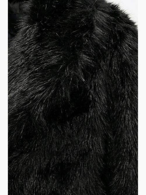 Veste à col châle en fausse fourrure istanbul - Kiabi Veste à col châle en fausse fourrure istanbul - Kiabi