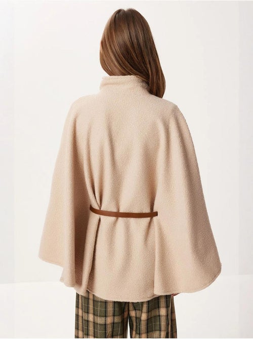 Veste ample boutonnée en gabardine texturée à col roulé mi-long istanbul - Kiabi Veste ample boutonnée en gabardine texturée à col roulé mi-long istanbul - Kiabi