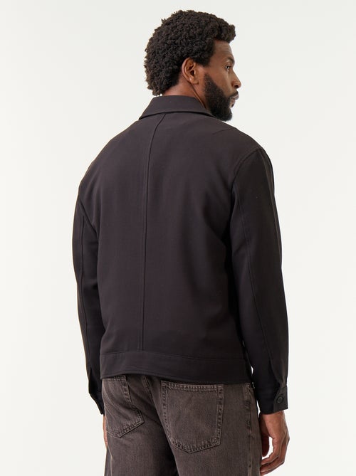 Veste boutonnée uni avec poches plaquées - Kiabi