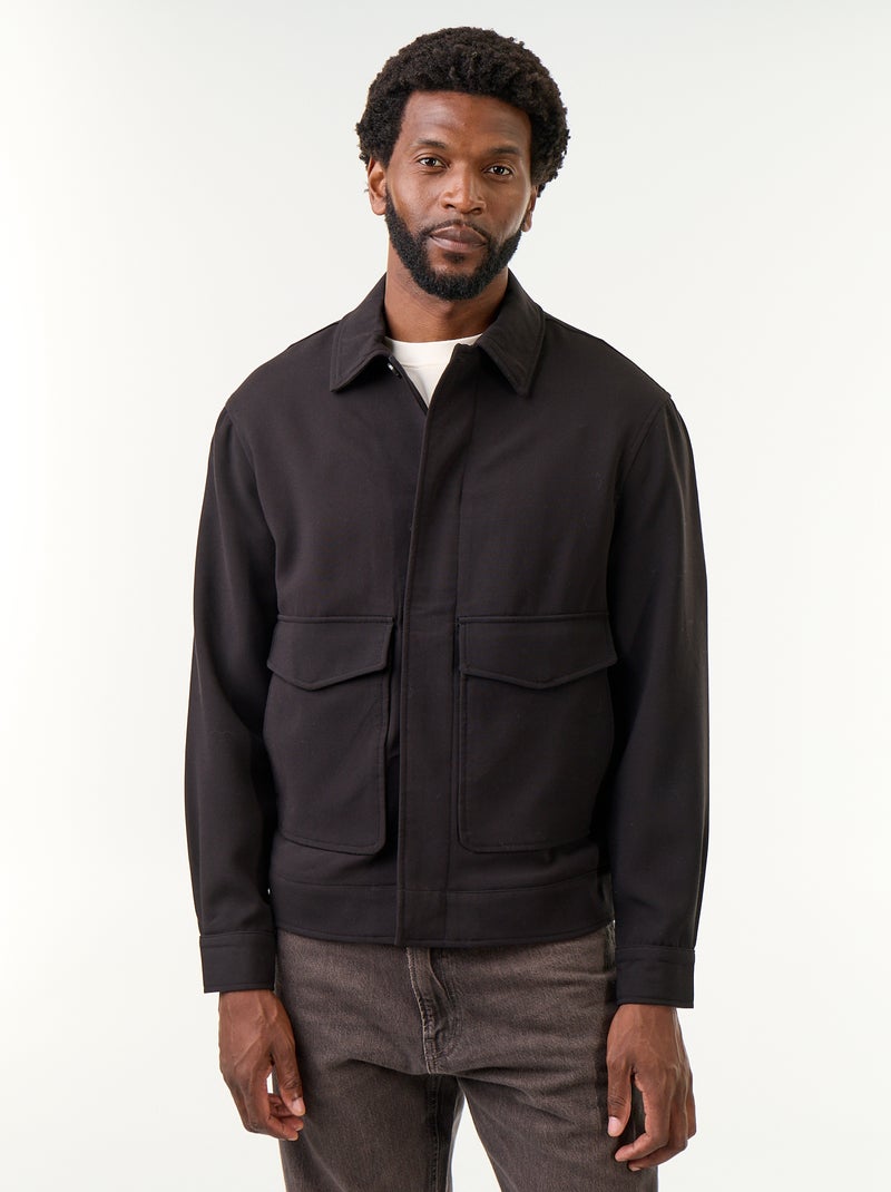 Veste boutonnée uni avec poches plaquées Noir - Kiabi