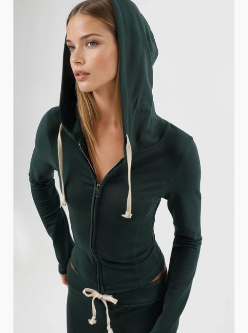 Veste cintrée à capuche en coton avec fermeture éclair busem - Kiabi Veste cintrée à capuche en coton avec fermeture éclair busem - Kiabi