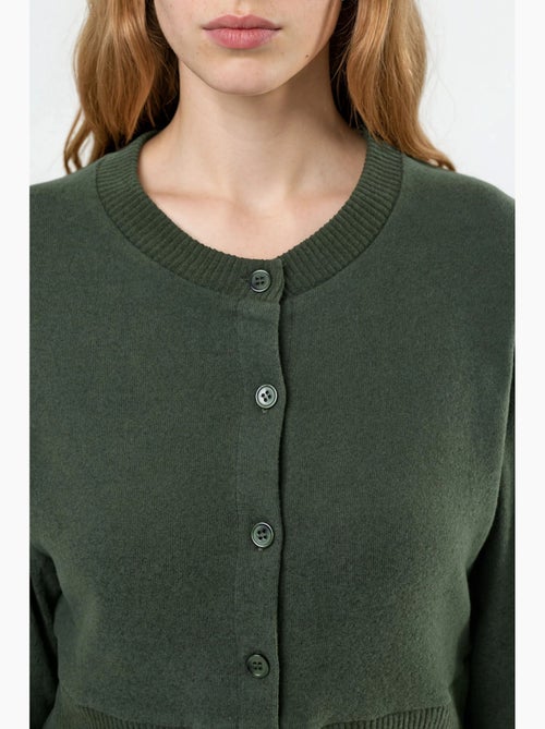Veste courte décontractée avec fermeture à boutons busem - Kiabi Veste courte décontractée avec fermeture à boutons busem - Kiabi