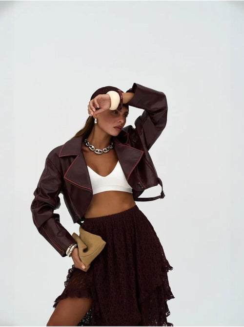 Veste courte décontractée en similicuir mai destroyed mai studios - Kiabi Veste courte décontractée en similicuir mai destroyed mai studios - Kiabi