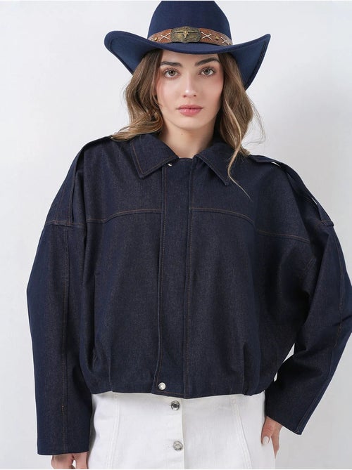 Veste courte oversize avec fermeture éclair et poche bdart - Kiabi Veste courte oversize avec fermeture éclair et poche bdart - Kiabi