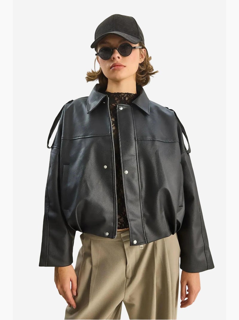 Veste courte oversize en similicuir avec fermeture éclair lucci Noir - Kiabi