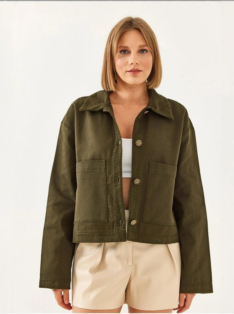 Veste courte tissée brodée à col chemise lucci Kaki - Kiabi