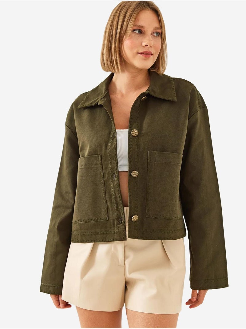 Veste courte tissée brodée à col chemise lucci Kaki - Kiabi