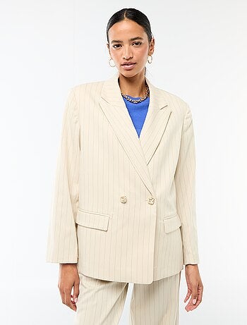 Veste de tailleur avec ouverture double boutonnage
