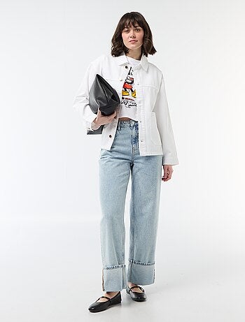 Veste denim courte avec 2 poches plaquées