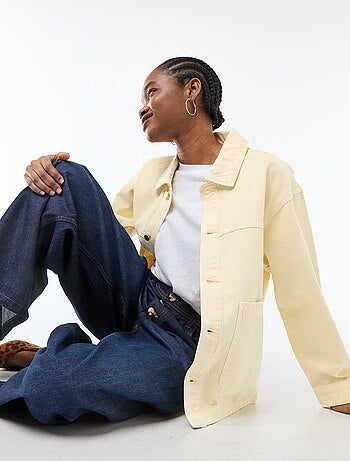 Veste denim courte avec 2 poches plaquées