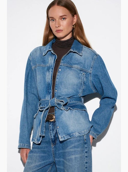 Veste en denim ceinturée pour femme dilvin - Kiabi