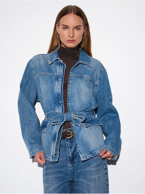 Veste en denim ceinturée pour femme dilvin - Kiabi