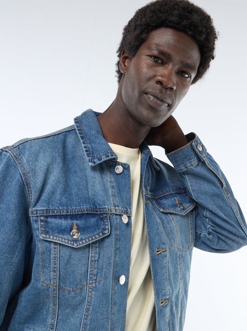 Veste en jean avec poches poitrine - Kiabi