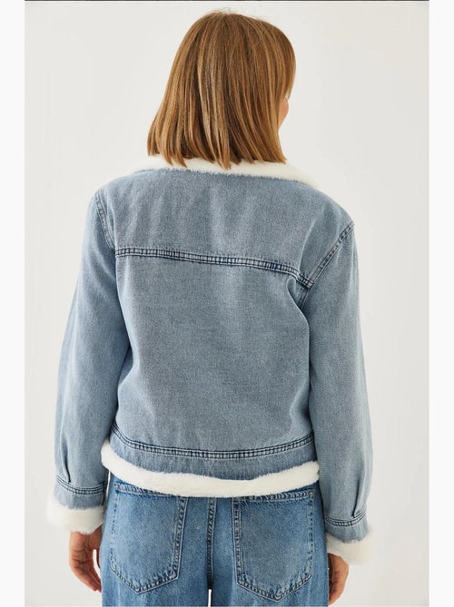 Veste en jean en fausse fourrure avec ceinture lucci - Kiabi