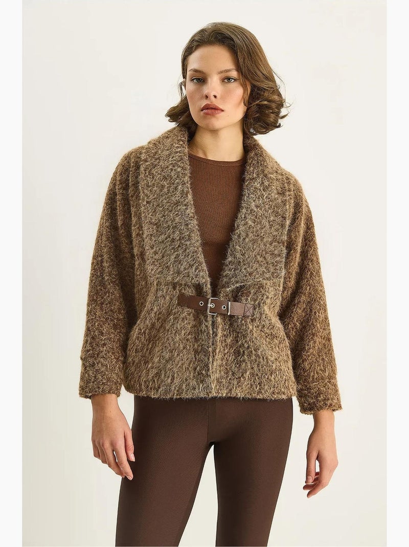 Veste en peluche boutonnée avec col. Lucci Camel - Kiabi