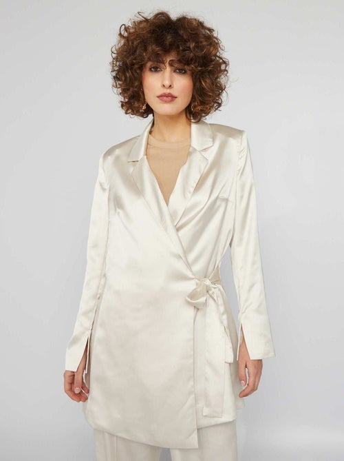 Veste longue en satin - Kiabi