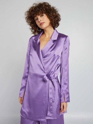 Veste longue en satin