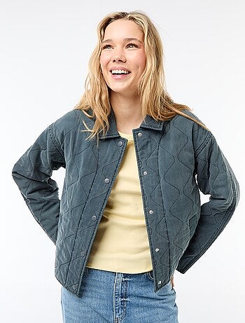 Veste matelassée unie avec col chemise