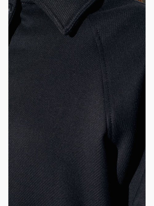 Veste oversize tissée effet peluche, boutonnée dilvin - Kiabi Veste oversize tissée effet peluche, boutonnée dilvin - Kiabi