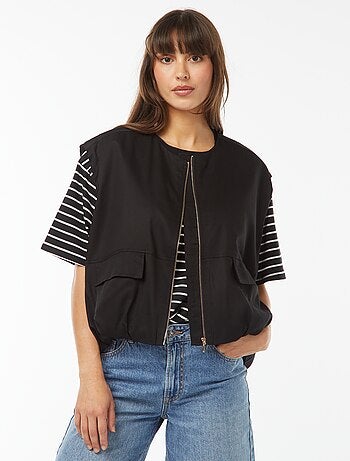 Veste sans manches satinée et zippée