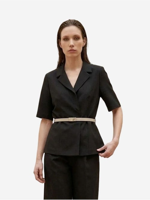 Veste tailleur ceinturée à col châle my fashion - Kiabi Veste tailleur ceinturée à col châle my fashion - Kiabi