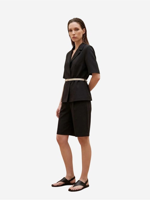Veste tailleur ceinturée à col châle my fashion - Kiabi Veste tailleur ceinturée à col châle my fashion - Kiabi