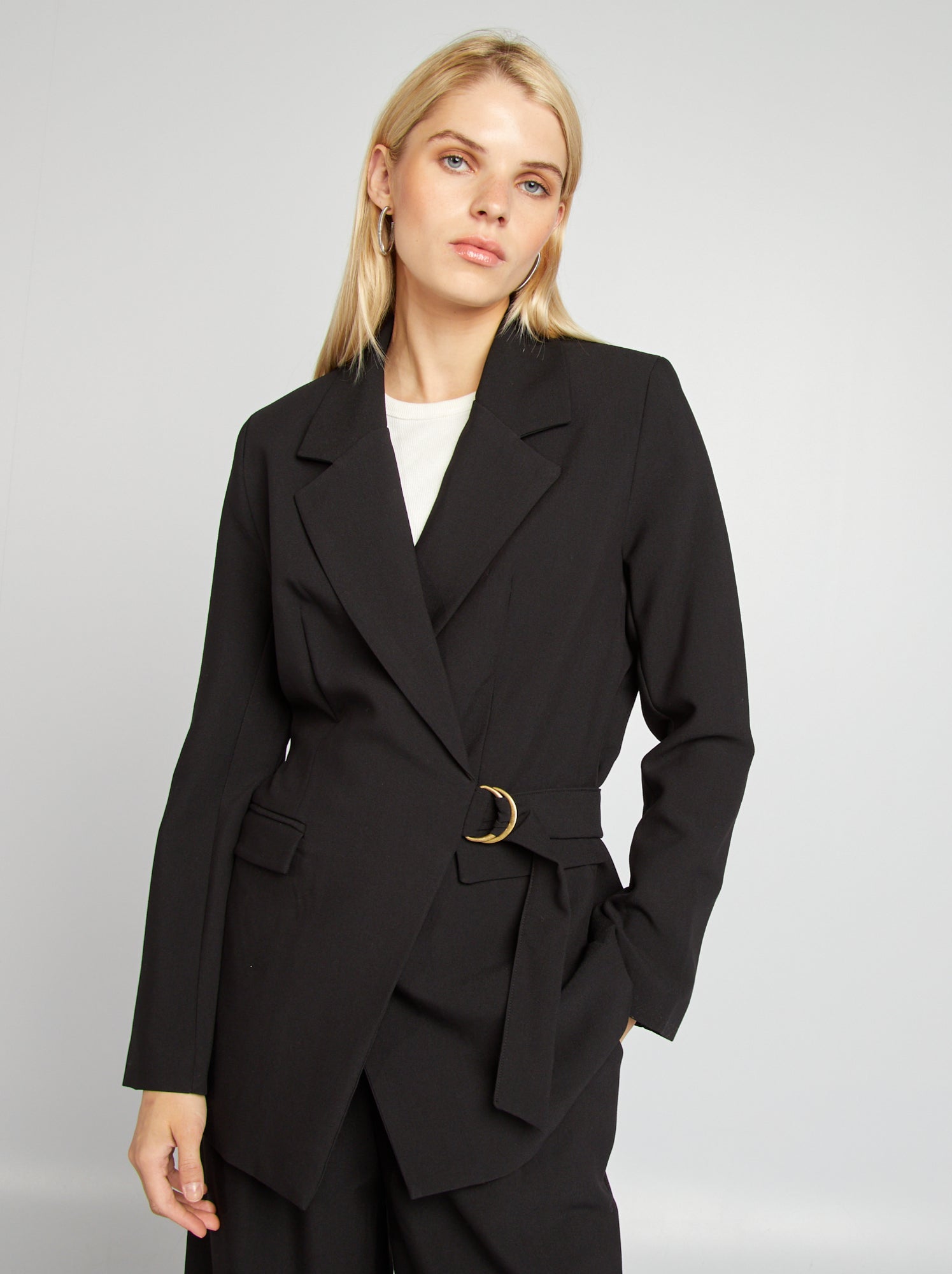 Veste longue tailleur femme sale