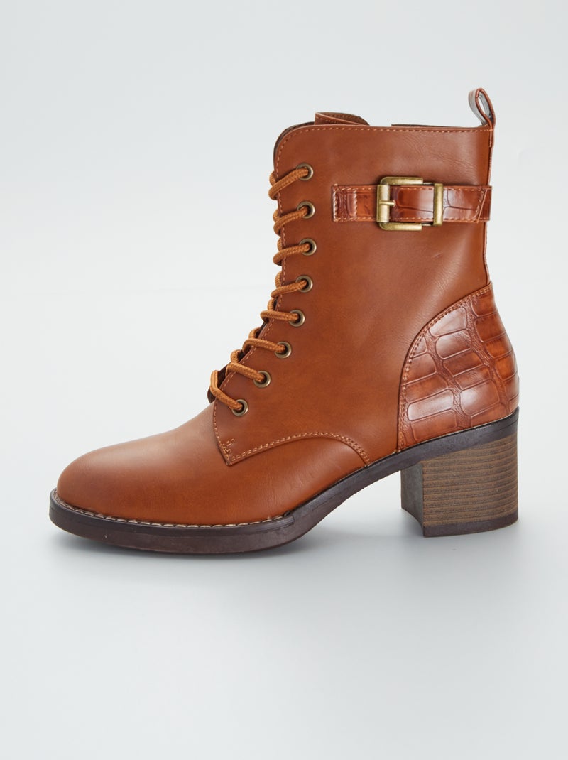 Bally Loafers met ronde neus Zwart