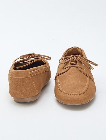 Mocassins met veters