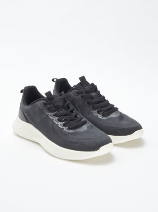 Vetersneakers van mesh - hardloopmodel