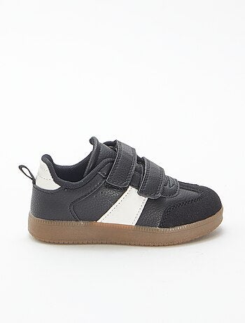 Vintage sneakers met klittenband