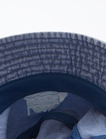 Vissershoedje van spijkerstof