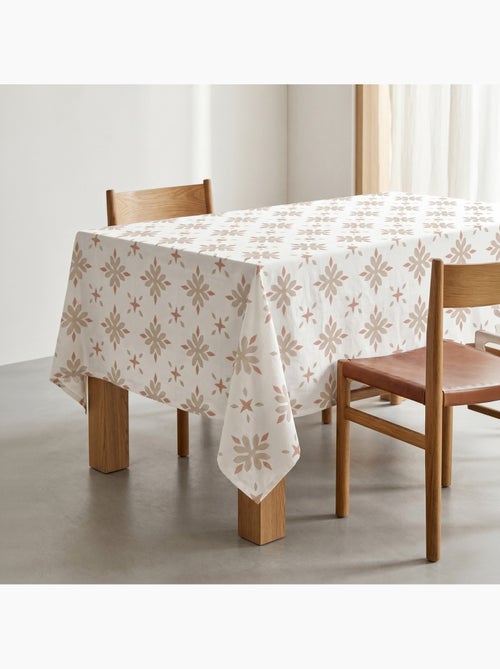 Vlekbestendig tafelkleed met mediterrane geometrische bloemenprint - Gamusi. - Kiabi Vlekbestendig tafelkleed met mediterrane geometrische bloemenprint - Gamusi. - Kiabi