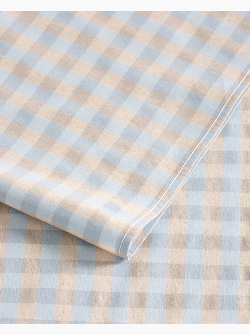 Vlekbestendig tafelkleed met Vichy-ruit van geweven katoen-linnenmix, natuurlijke touch - Gamusi. - Kiabi Vlekbestendig tafelkleed met Vichy-ruit van geweven katoen-linnenmix, natuurlijke touch - Gamusi. - Kiabi