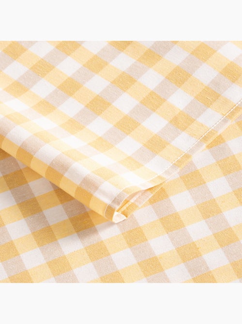 Vlekbestendig tafelkleed met Vichy-ruit van geweven katoen, natuurlijke touch - Gamusi. - Kiabi Vlekbestendig tafelkleed met Vichy-ruit van geweven katoen, natuurlijke touch - Gamusi. - Kiabi