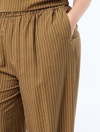 Vloeiende wijde viscose broek