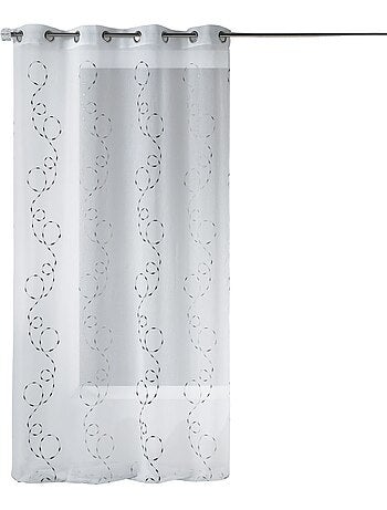 Voilage léger brodé à motifs décoratifs