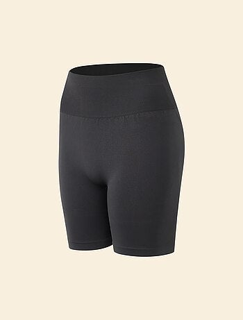Ekstract - Vormgevende sportshort