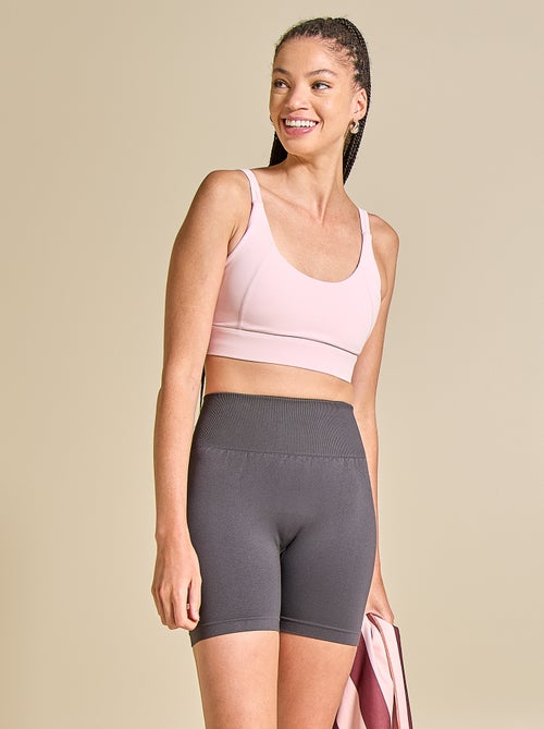 Vormgevende sportshort - (ekstract) - Kiabi Vormgevende sportshort - (ekstract) - Kiabi