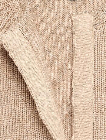 Warm gebreid vest - gemakkelijk aan te trekken collectie