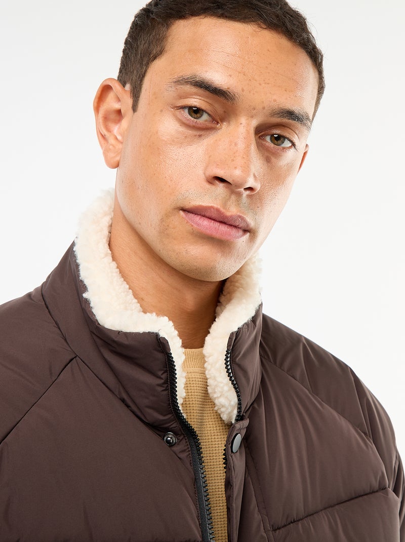 Waterafstotend, effen donsjack met aantrekkoordje in de zoom bruin - Kiabi